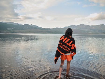 STIHL Strandtuch mit Logo "Legendary Performance" Handtuch